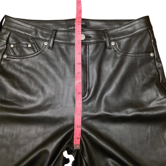 7 For All Mankind Faux Leather Pants Size M - Picture 4 of 10